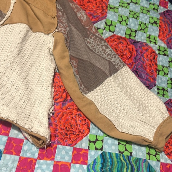 POL long sleeve top - Picture 2 of 3